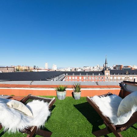 Historic Penthouse Plaza Mayor In Madrid Exterior photo