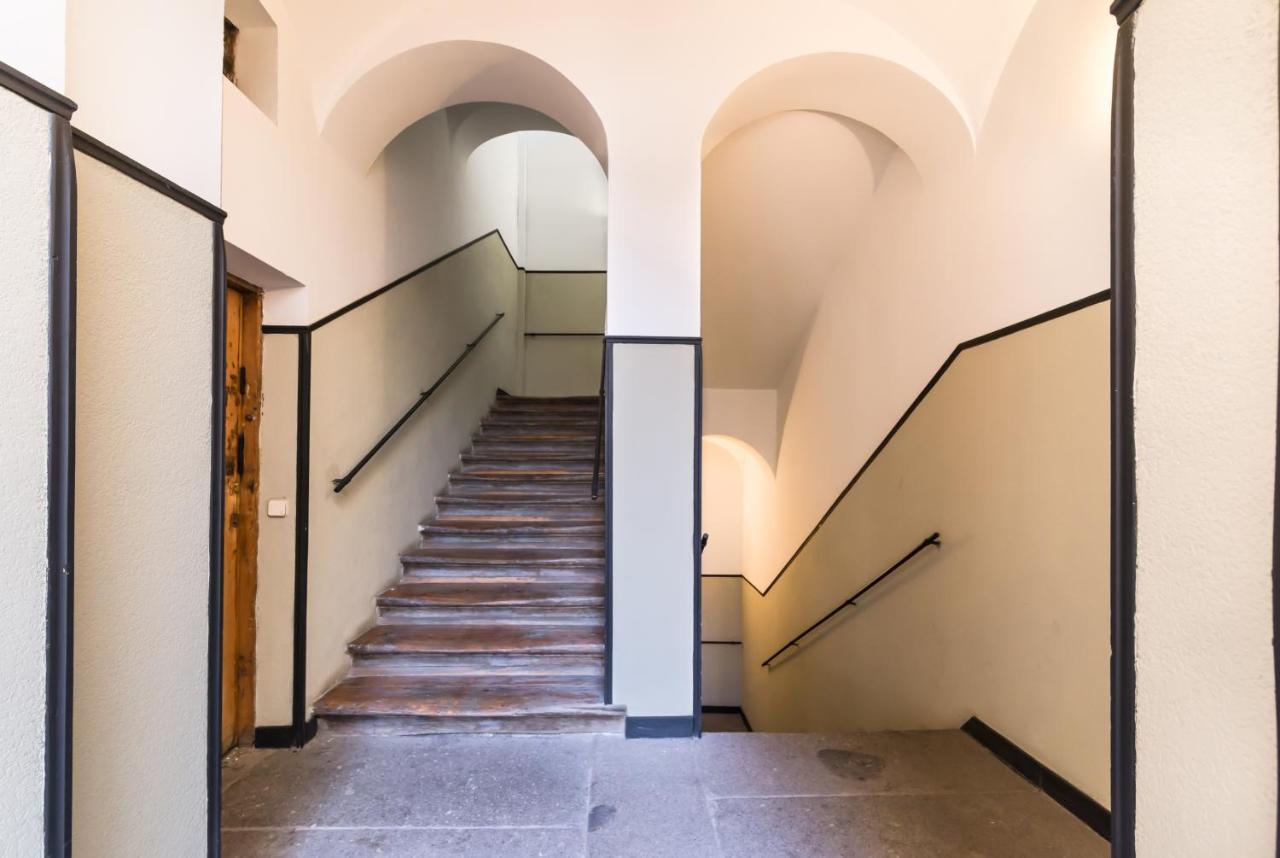 Historic Penthouse Plaza Mayor In Madrid Exterior photo